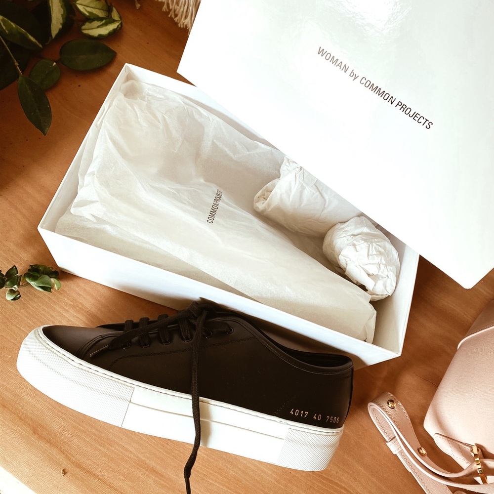 Woman by Common Projects Tournament Low Sneaker